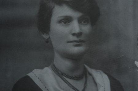 Raquel Liberman_1453_s_100065_1109_LaPolaca1R