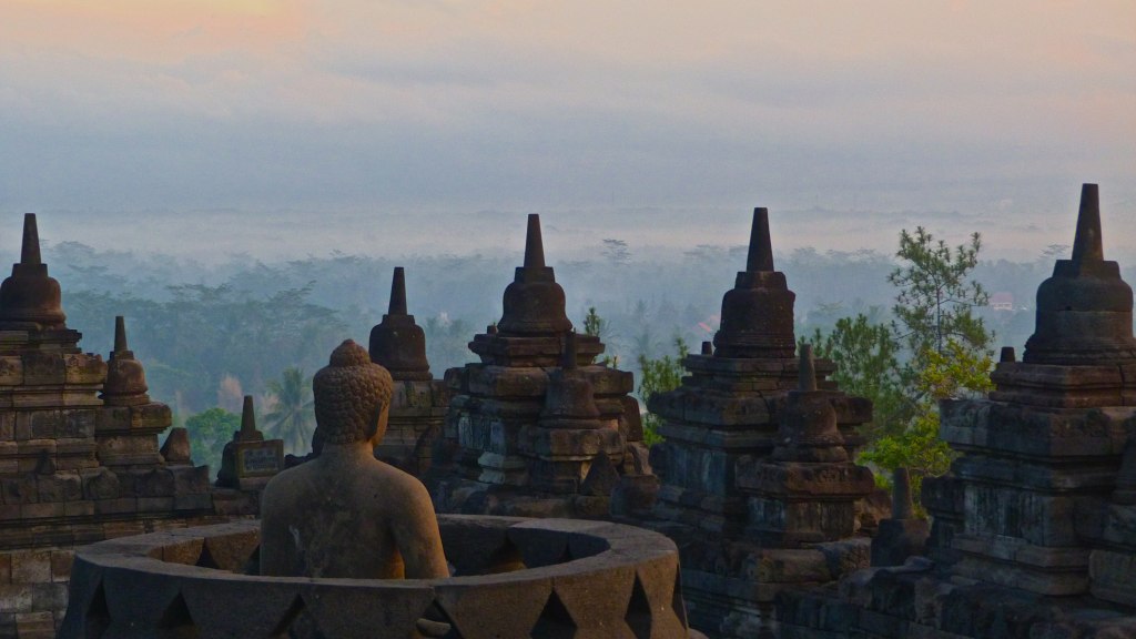 La re-creación continua del yo y del mundo según el&nbsp;budismo